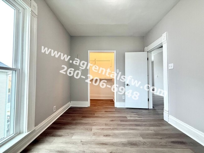 Building Photo - 615 S Jefferson St