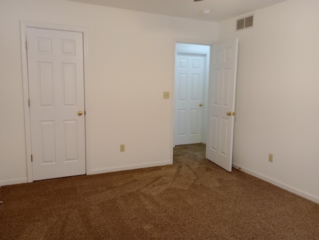 Building Photo - 3506 Delmar Ct