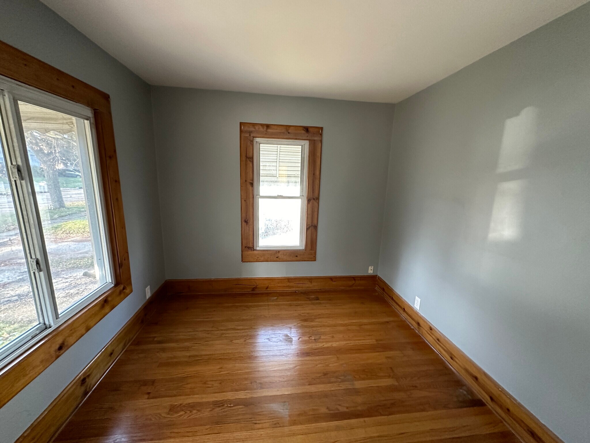 Building Photo - 2512 Tyrone St