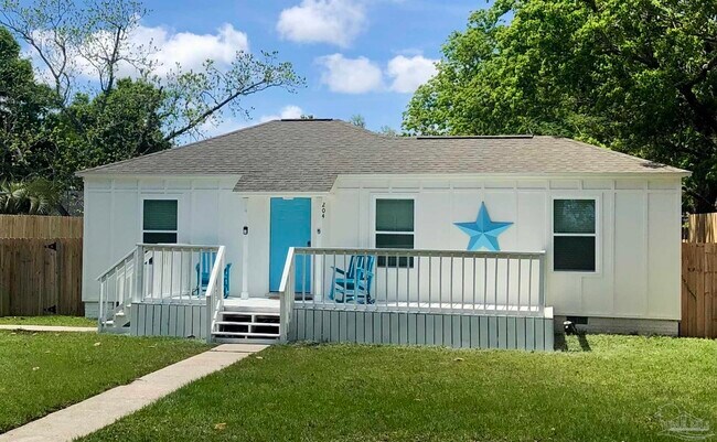 Building Photo - 204 Brown Rd