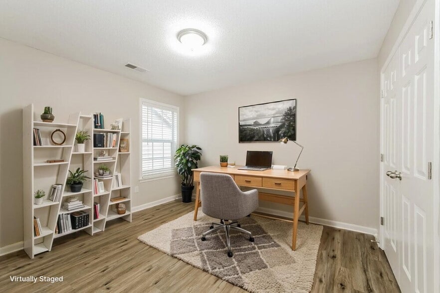 Building Photo - 2223 Purple Leaf Ln