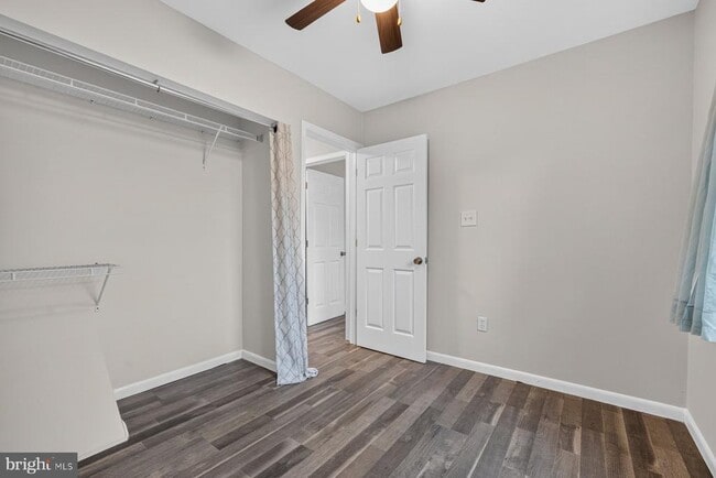 Building Photo - 8808 Eureka Ln