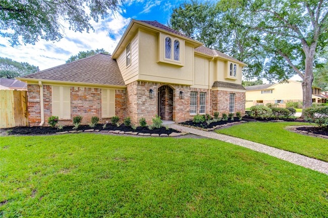 Building Photo - 9115 Taidswood Dr
