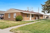 Building Photo - 1131/1133 W Ivy Ave