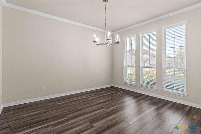 Building Photo - 9818 Kensley Rose Dr