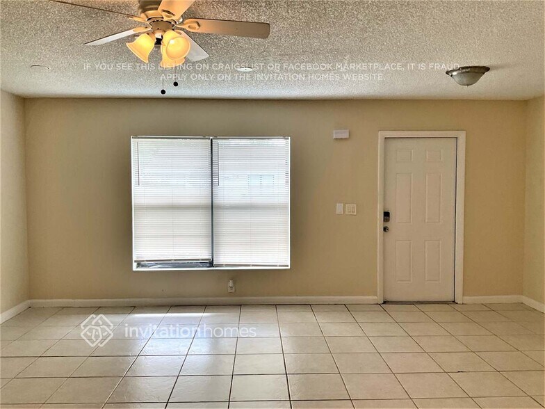Building Photo - 5926 Ithaca Cir W