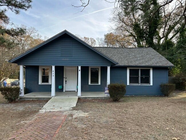 Building Photo - Charming 3 Bedroom 2 Bath for rent!!