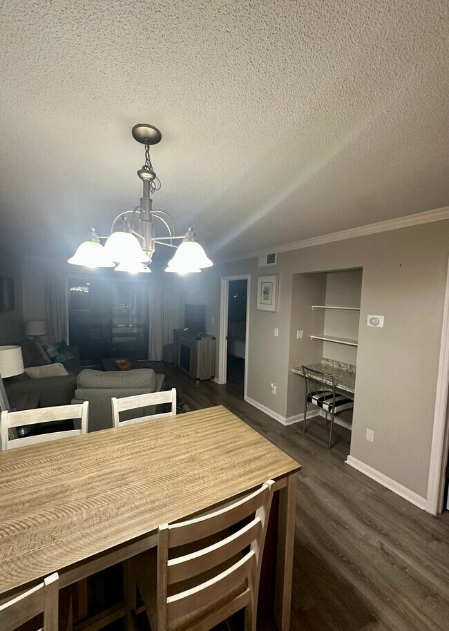 Building Photo - 45 Folly Field Rd