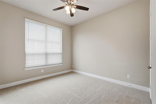 Building Photo - 1124 El Sol Blvd