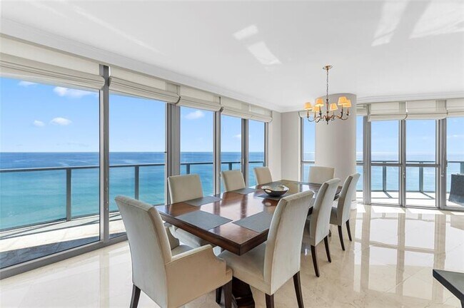 Building Photo - 3101 S Ocean Dr