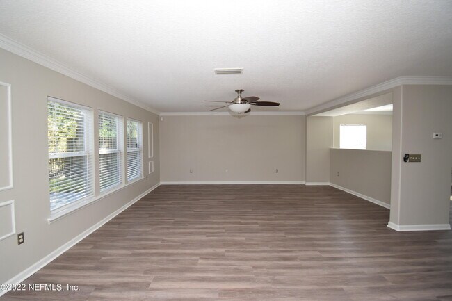 Building Photo - 1210 Dawn Creek Ct