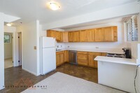 Building Photo - 2057 10th Ave