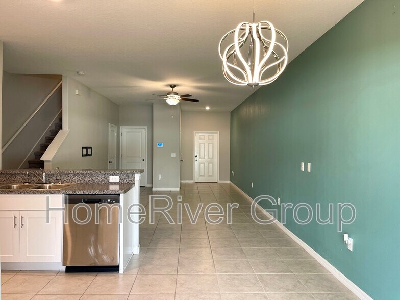 Building Photo - 4427 Globe Thistle Dr