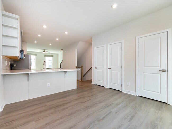 Building Photo - 413 Spearfield Ln