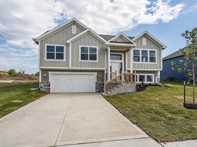 Primary Photo - 3545 Corbin Dr