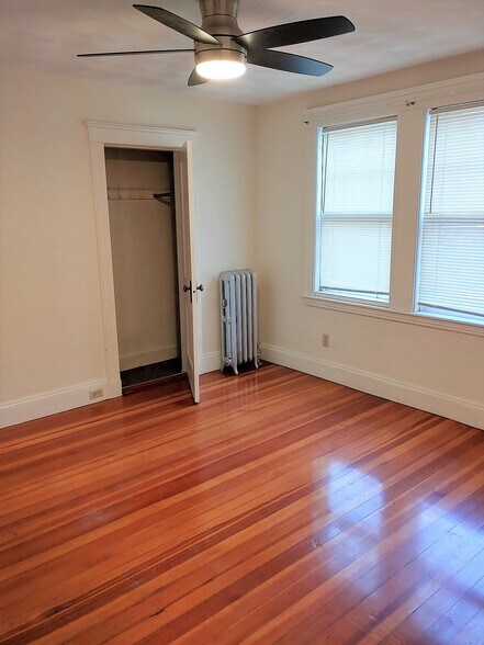 Building Photo - 12 Quincy St