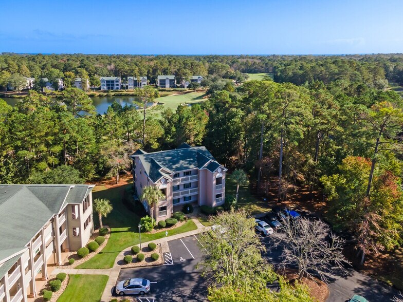 Building Photo - 549 Blue Stem Dr