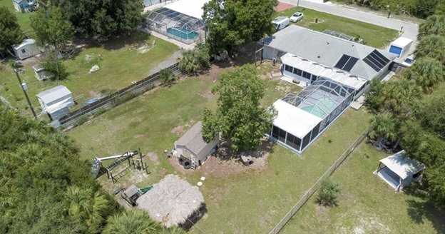 Building Photo - 517 Plumosa Ave