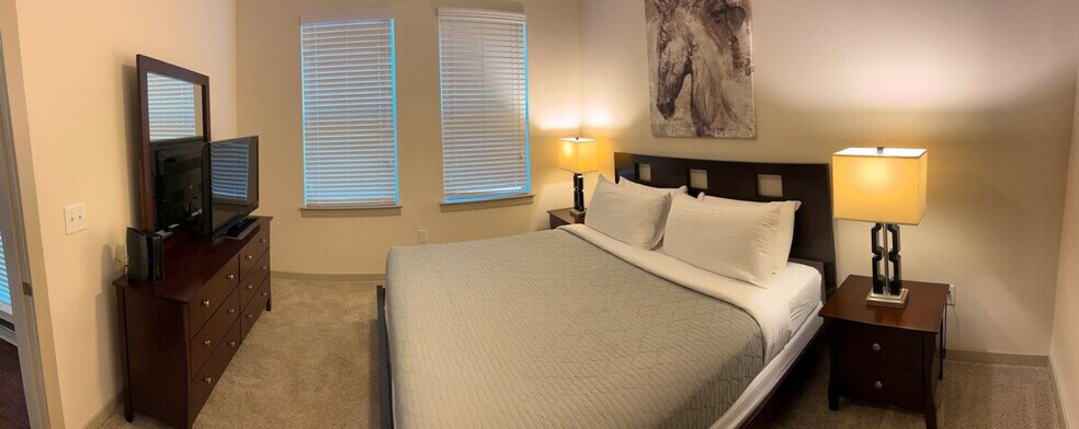 Building Photo - 11608 Flat Branch Cl Dr