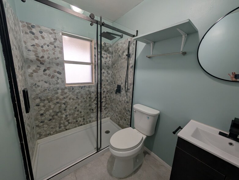 Building Photo - 6533 E Arbor Ave