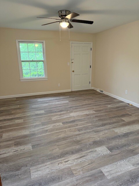 Building Photo - 702 Kildee Dr