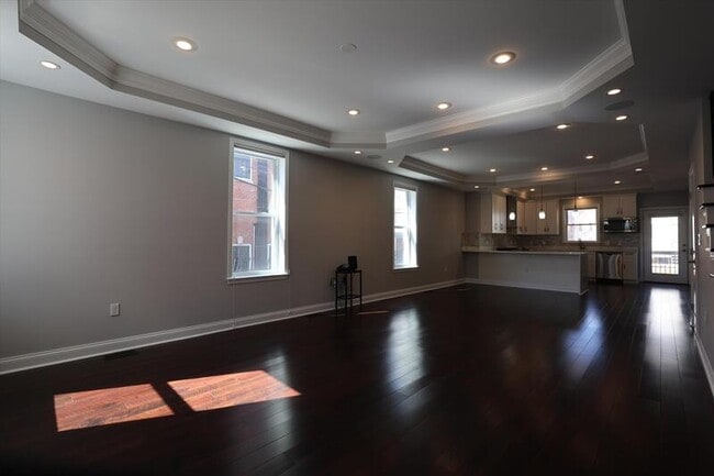 Building Photo - 1108 Orren St NE