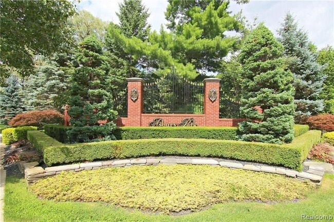 Building Photo - 26131 Sunbury Ct