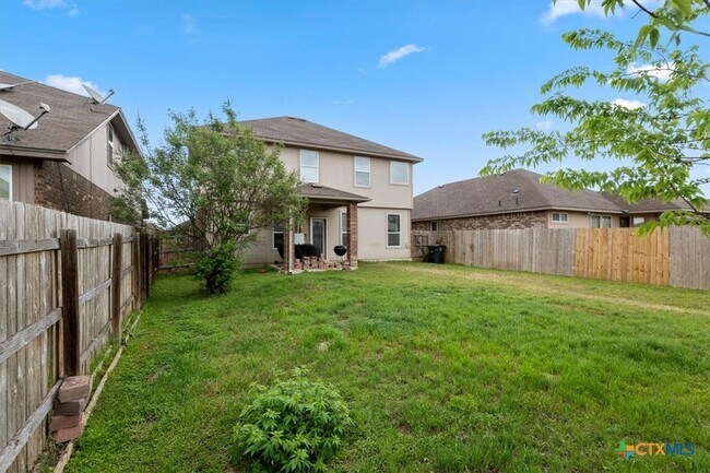 Building Photo - 9613 Adeel Dr