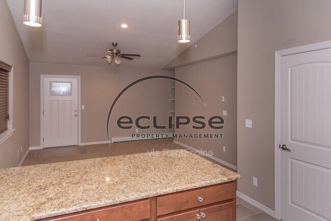 Building Photo - 507 Murphy Dr