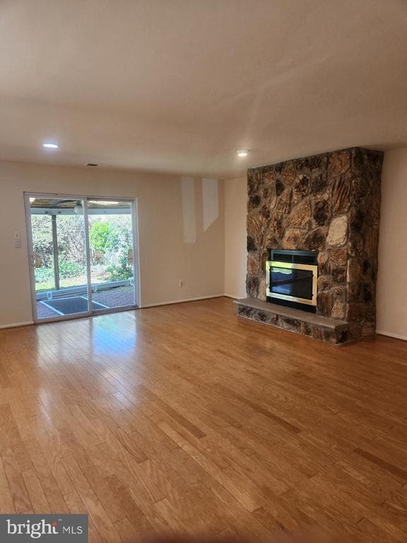 Building Photo - 10224 Dedaker St