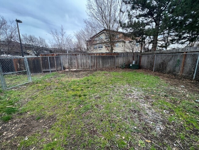 Building Photo - 3100 Juanipero Way