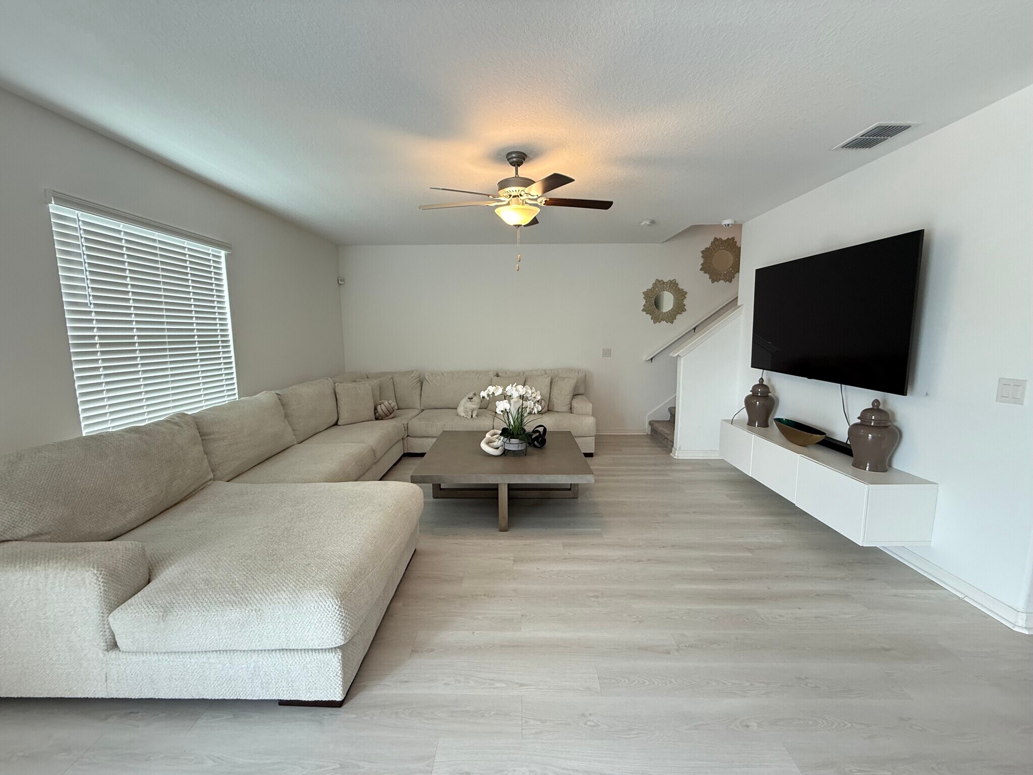 Building Photo - 4011 86th St E