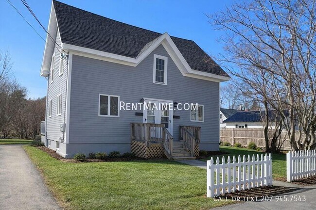 Building Photo - 11 Somerset St