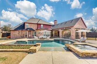 Building Photo - 11043 Riney Ct
