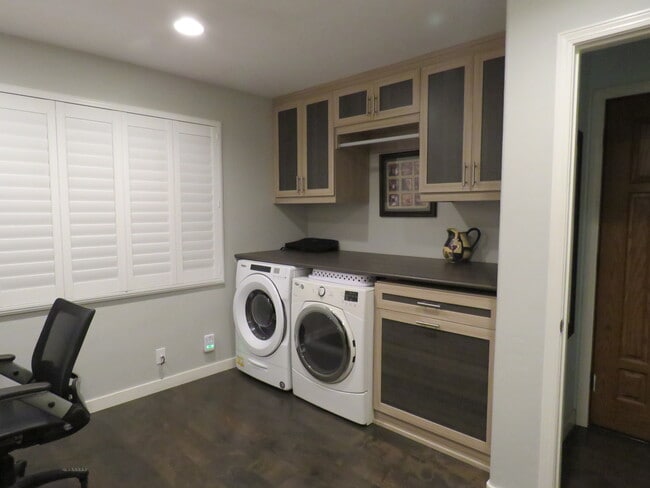 Building Photo - 3985 Texas St