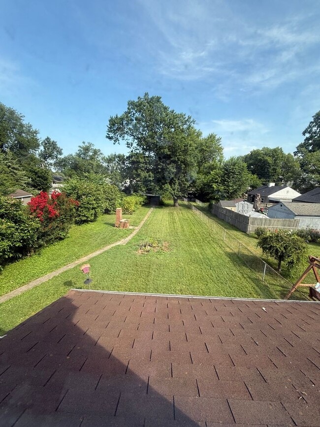 Building Photo - Brick Cape Cod