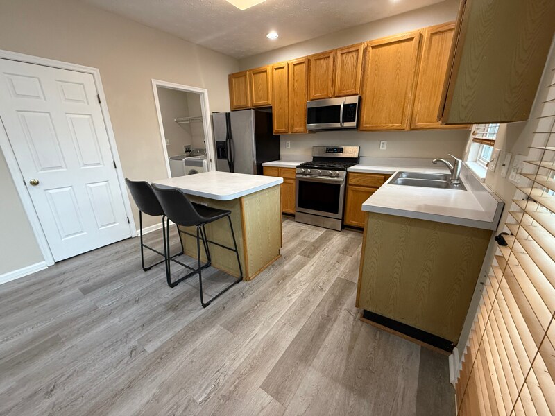 Building Photo - 315 Timberbrook Ct