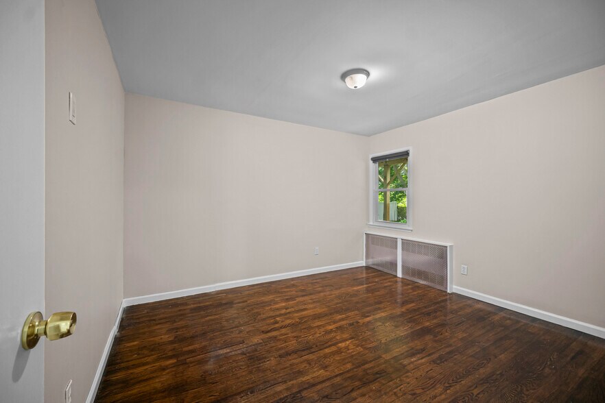 Building Photo - 1608 Baldwin Blvd
