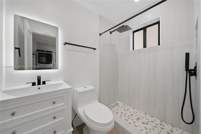 Building Photo - 3101 SW 106th Ave