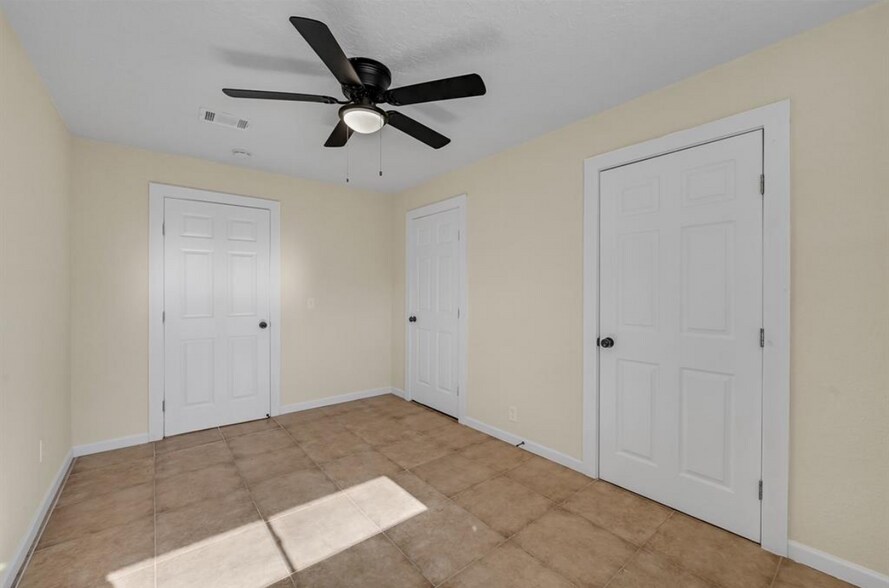Building Photo - 3446 Seabrook St