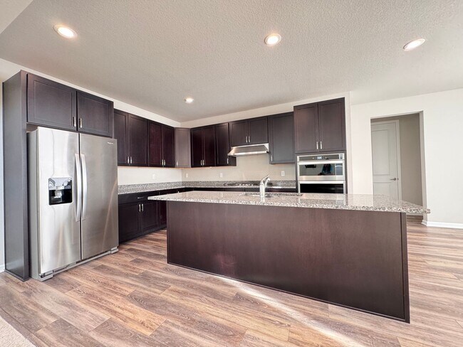 Building Photo - Newer Gorgeous home in Timnath