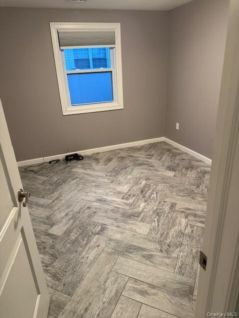 Building Photo - 164 W Nicholai St