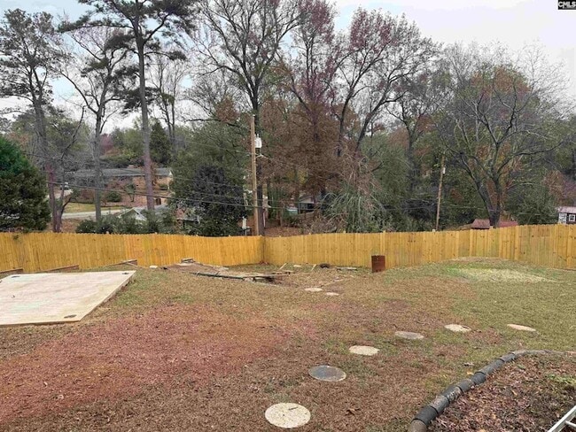 Building Photo - 517 Innsbrook Dr