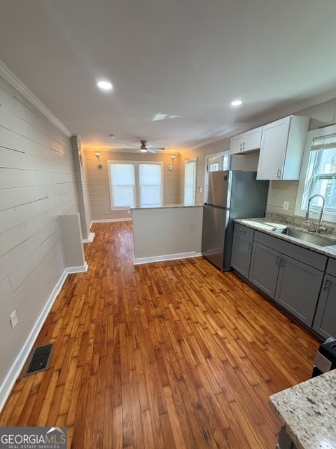 Building Photo - 1332 McClelland Ave