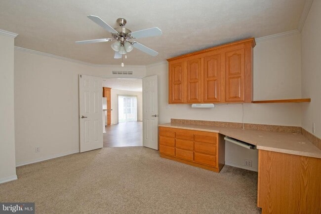 Building Photo - 192 Daffodil Dr