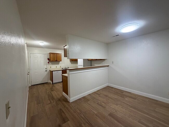 Building Photo - 428 Kays Ln
