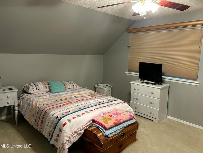 Building Photo - 14008 Dundeewood Rd