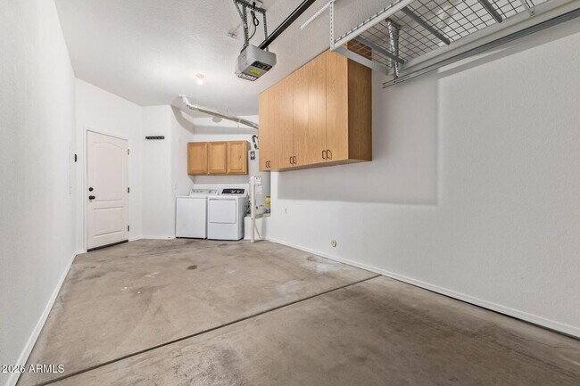 Building Photo - 7887 N 16th St