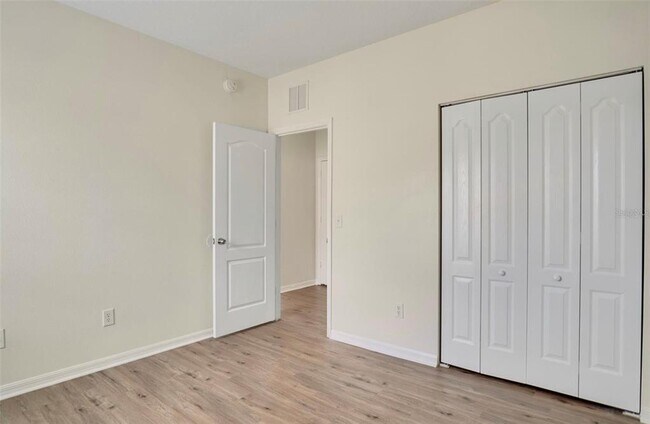 Building Photo - 1604 Scarlet Oak Loop