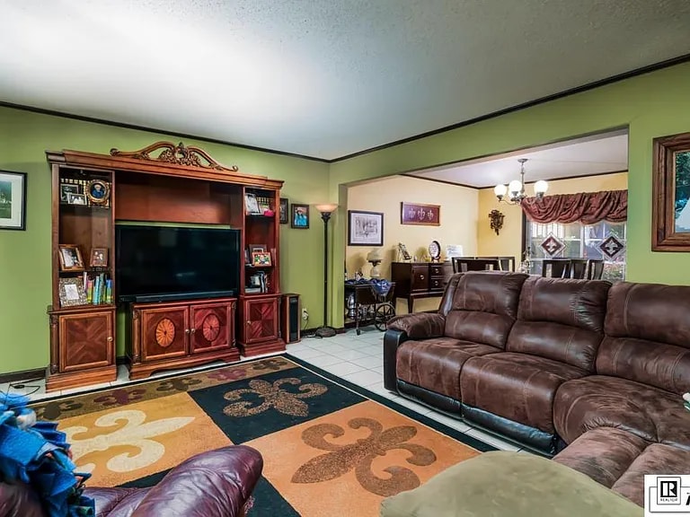 Building Photo - 103 Pecan Bayou Dr